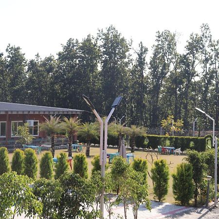 Birsani Cafe and Resort Dehradun Exterior photo